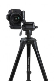 93612_Ultima_Pan-Tilt_Head_Tripod_06_570x380@2x